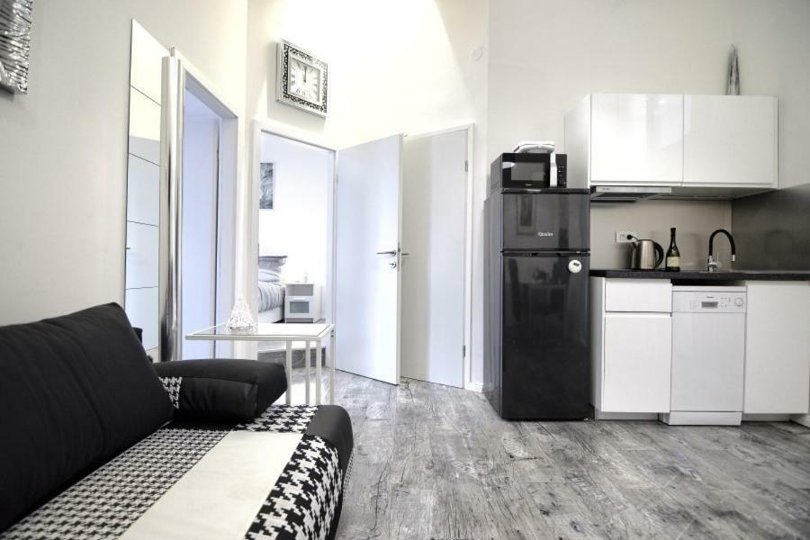 Apartment Lea - Free Parking In Front For 2 Cars *